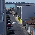 Royan, Centre Ville, Tres Proche, Wifi Apartman *