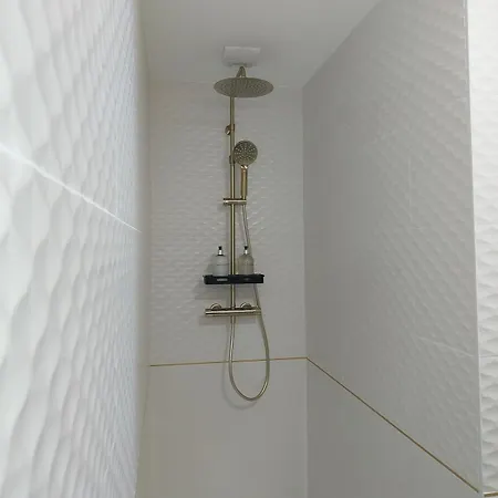 Royan, Centre Ville, Tres Proche, Wifi