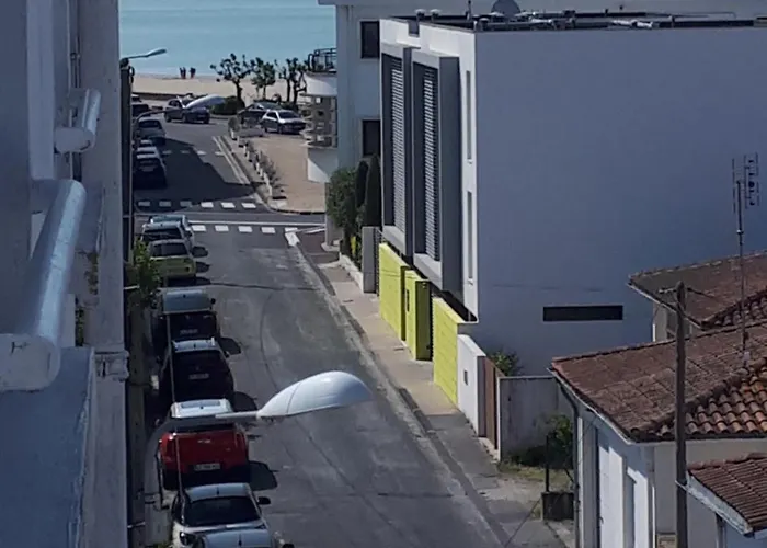 Royan, Centre Ville, Tres Proche, Wifi Apartment *