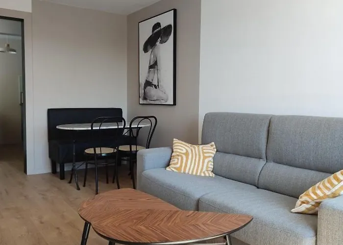 Royan, Centre Ville, Tres Proche, Wifi *